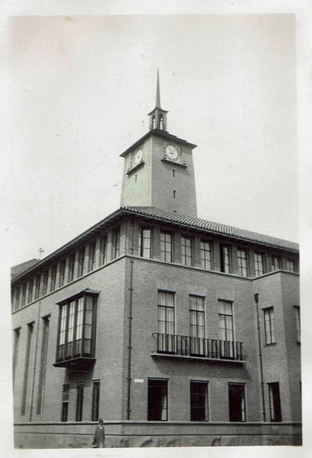 Raadhuis Enschede 1…