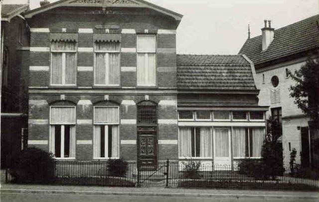 Koninginneweg nr 15…